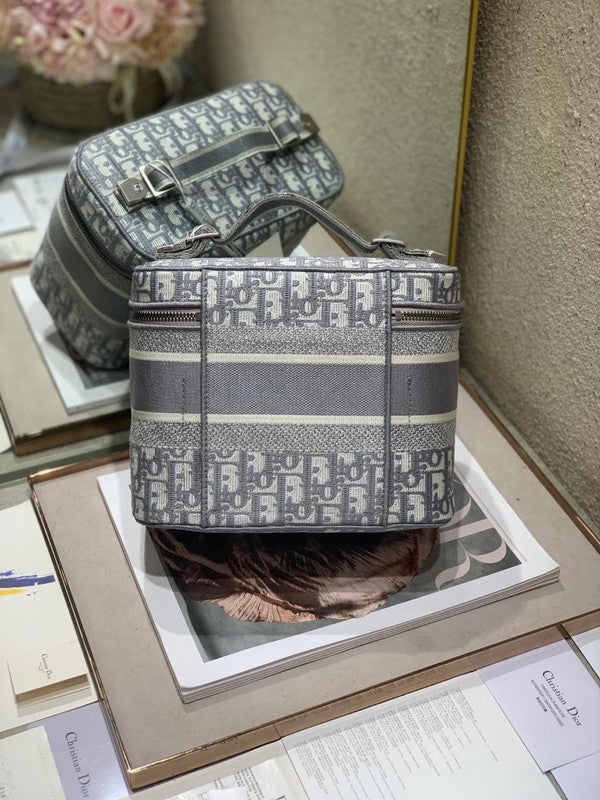 ELE - Dir Bags - 1947