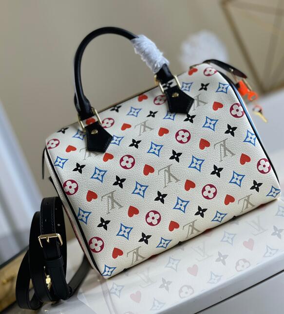 SAMC - LOV Bags - 2580