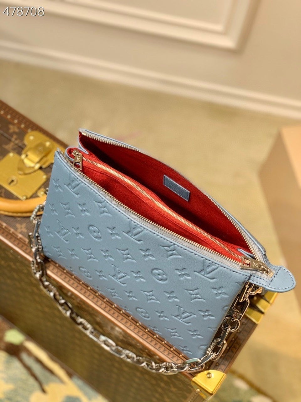 LV Coussin PM Monogram Embossed Puffy Light Blue For Women, WomenÃ¢â‚¬â„¢s Handbags, Shoulder And Crossbody Bags 10.2in/26cm LV