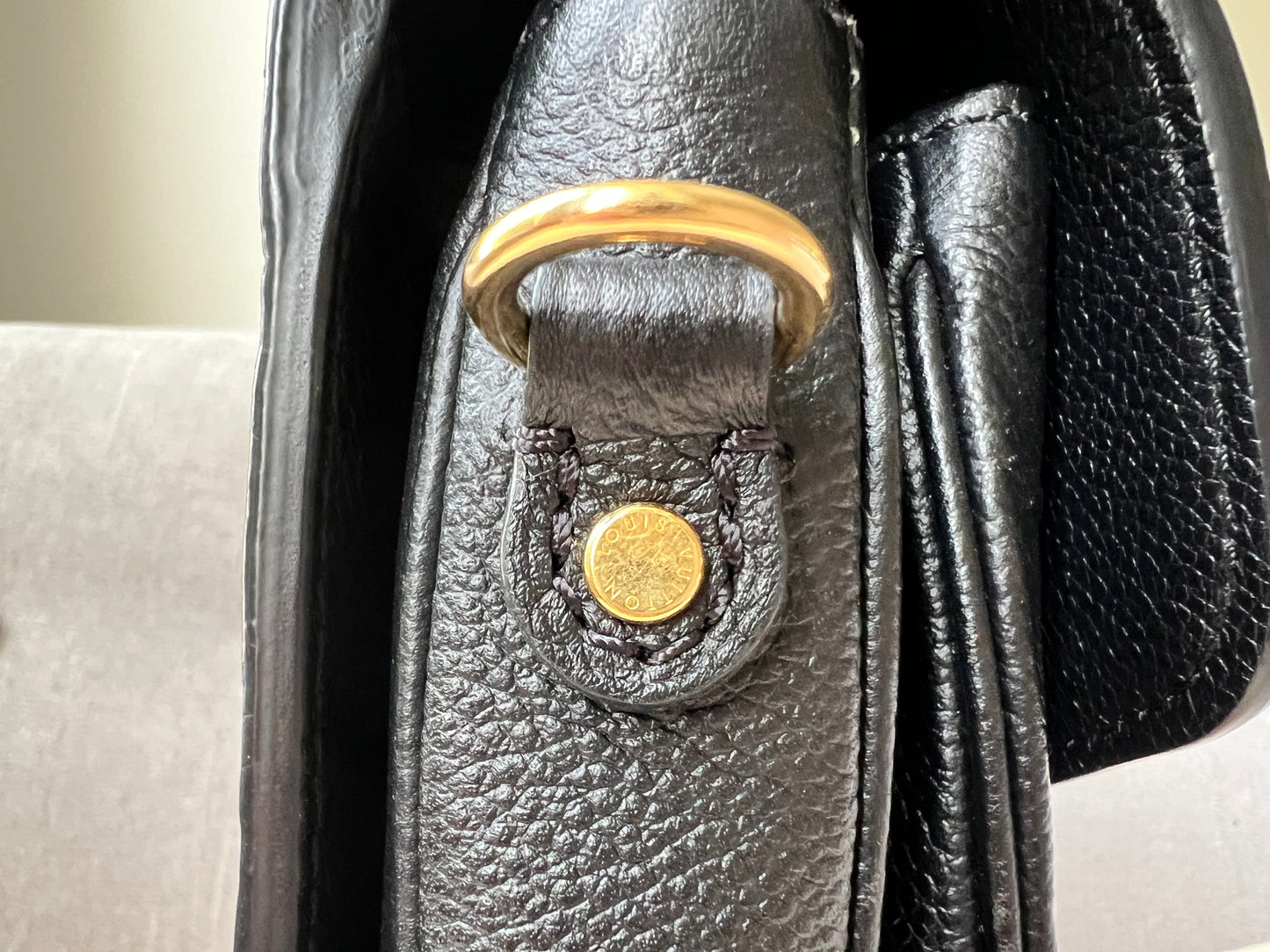 Louis Vuitton Pochette Metis Black Empreinte (RRP £2,110)