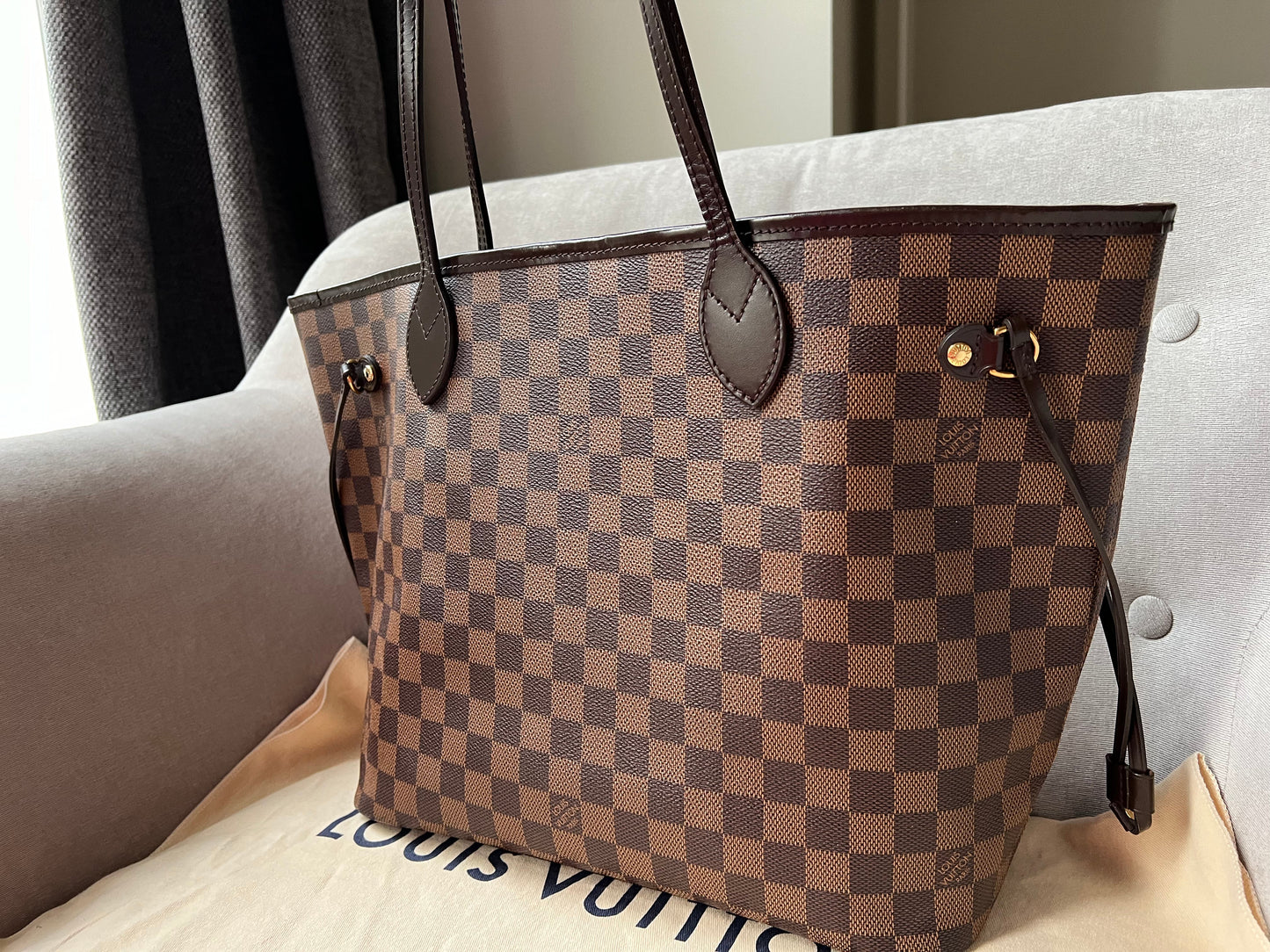 Louis Vuitton Neverfull MM Damier Ebene Cherry Interior (RRP £1,410)