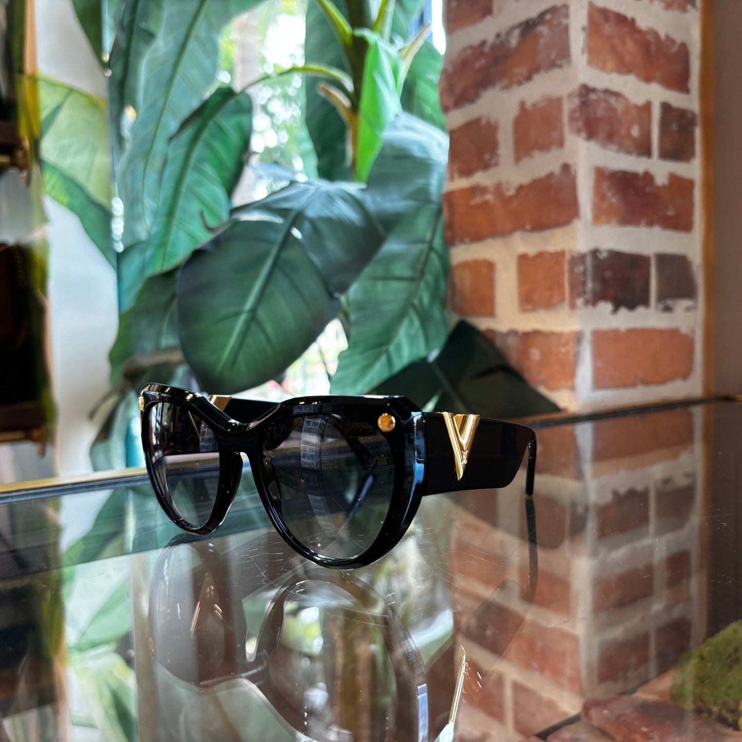 LOUIS VUITTON My Fair Lady Sunglasses