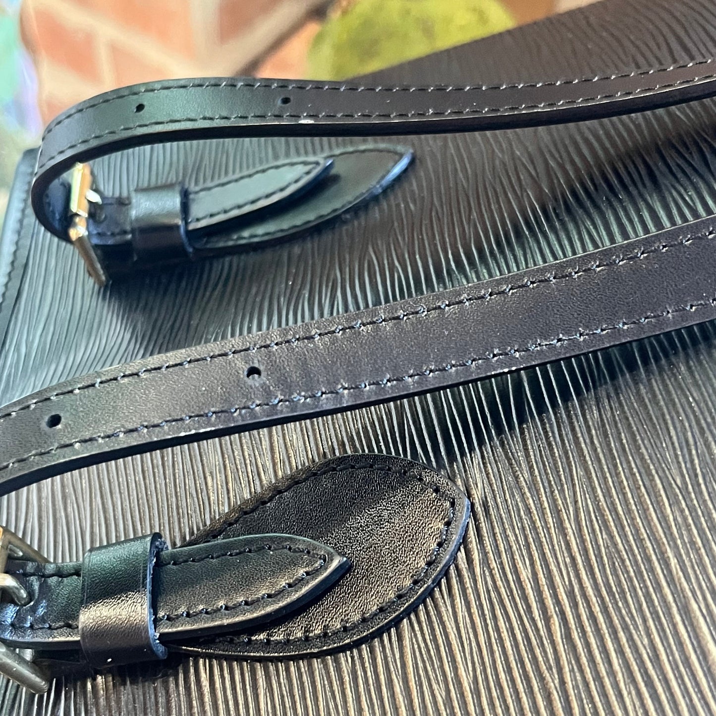 LOUIS VUITTON Petit Bucket Bag Epi Leather