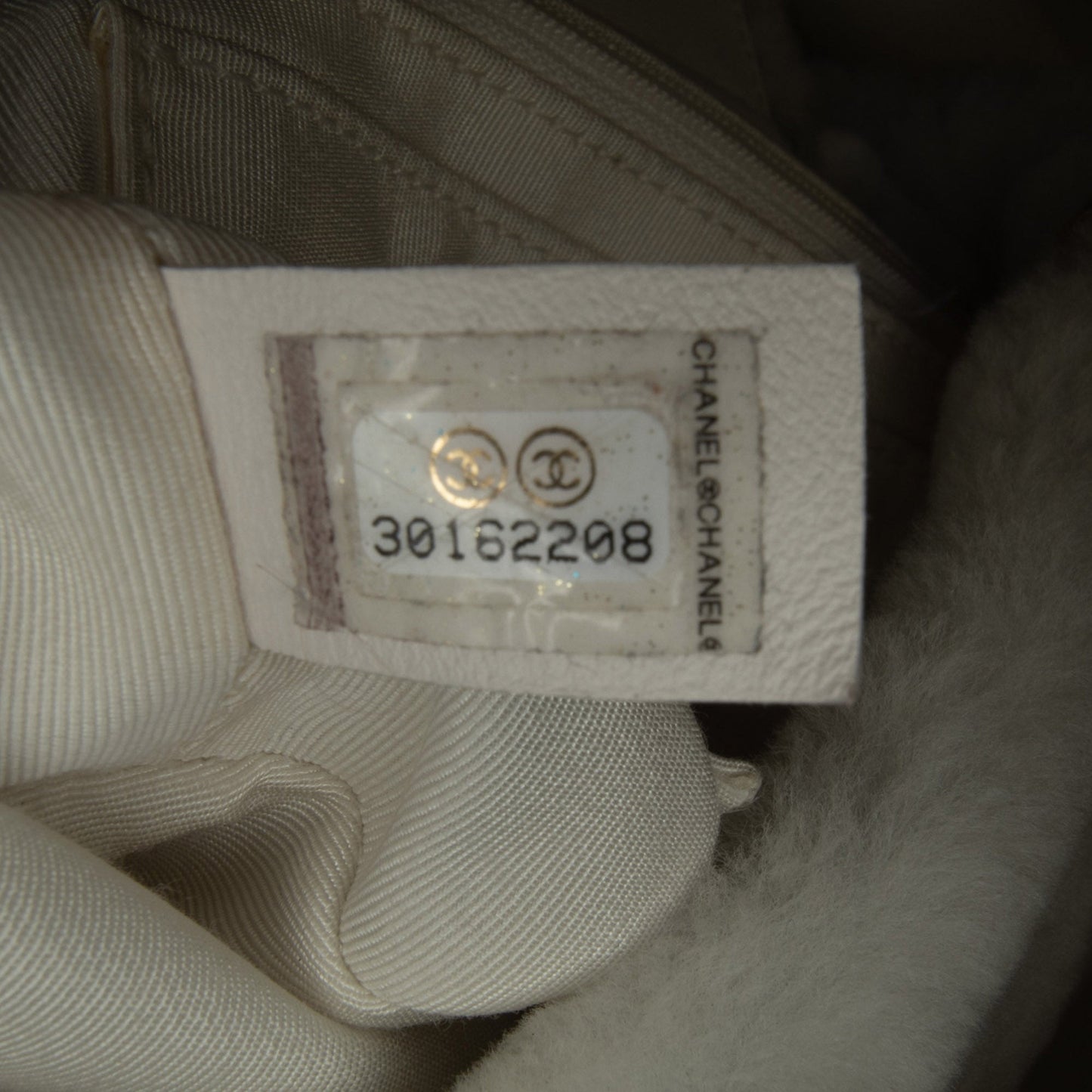 Chanel Shearling Cc Shoulder Bag