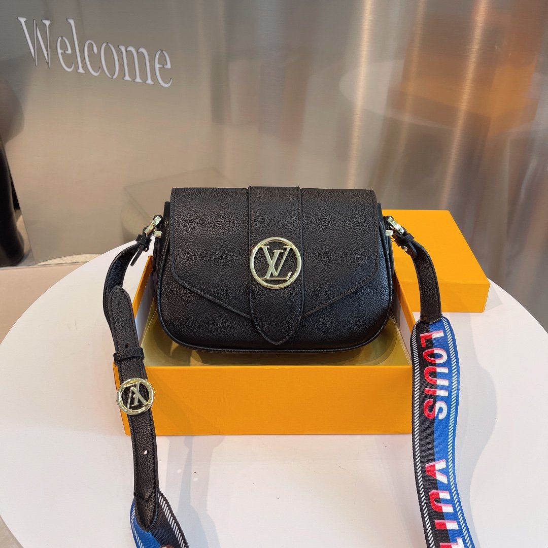 EN - New Arrival Bags LUV 516