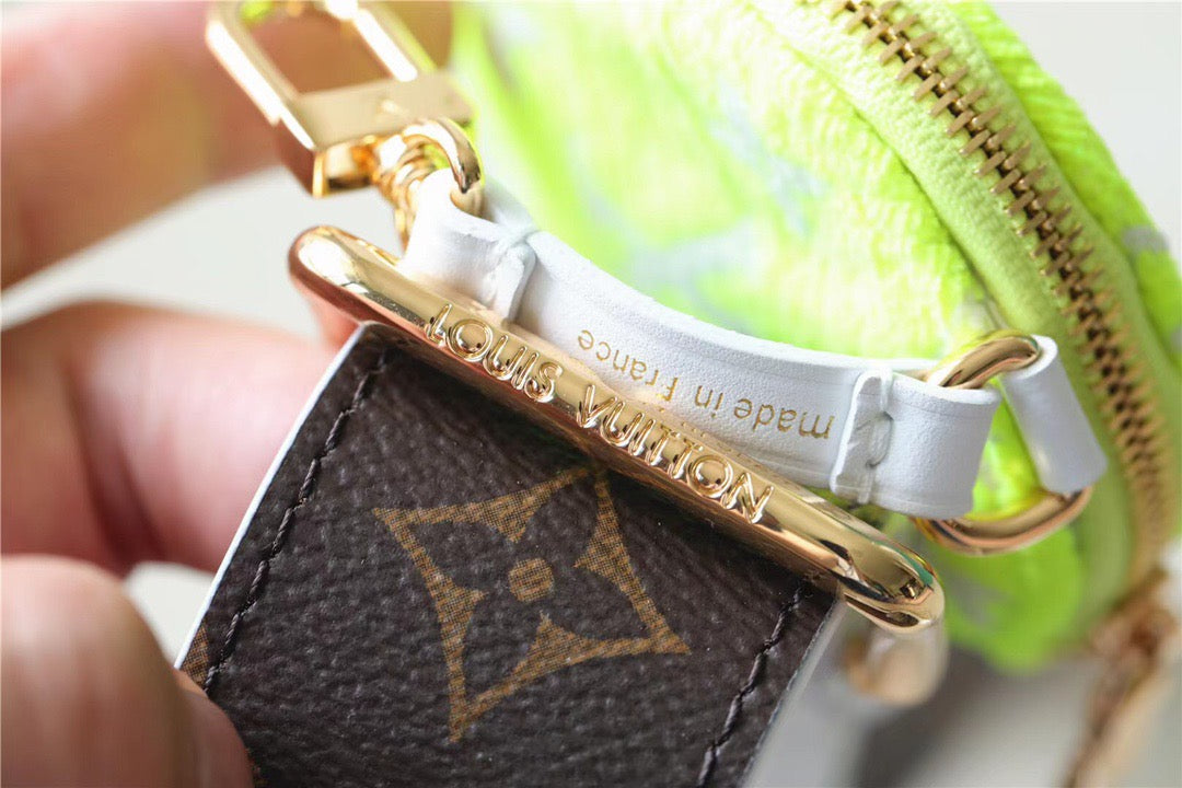 LV Papillon Trunk MonogramCanvas For Women, WomenÃ¢â‚¬â„¢s Bags, Shoulder And Crossbody Bags 7.5in/19cm LV M81485