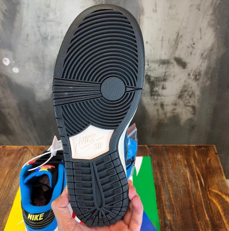 SAMC - NKE Shoes - 1825