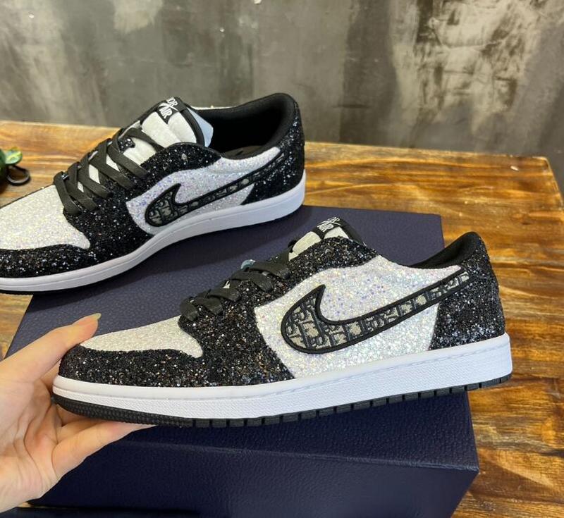 SAMC - NKE Shoes - 492