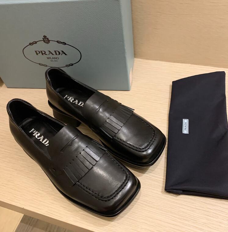 GlamyWomen Shoes - 734