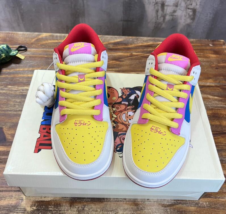 SAMC - NKE Shoes - 345