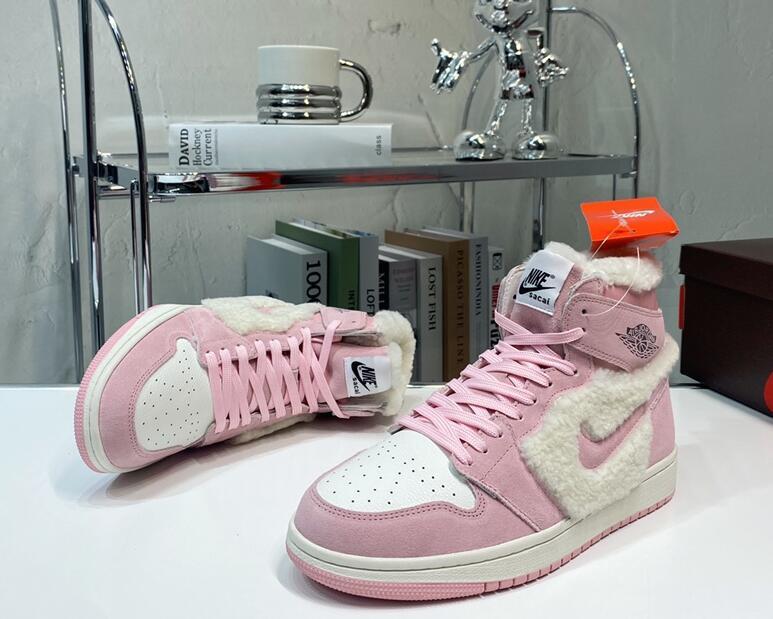 SAMC - NKE Shoes - 763