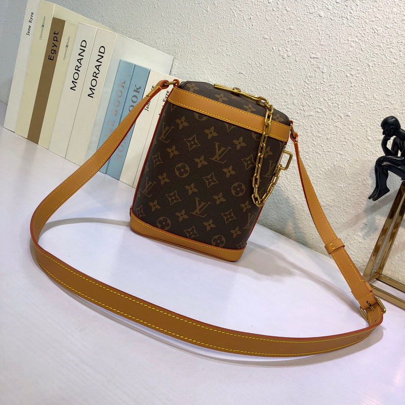 LOV2 Bags - Luxurious Bags  1930