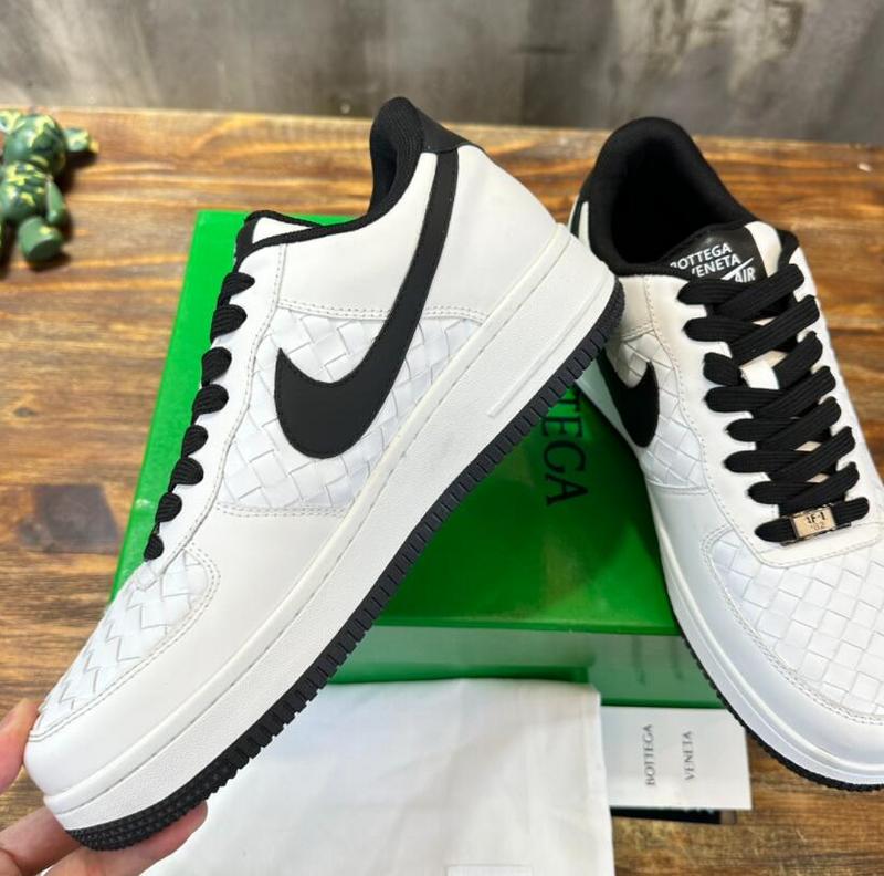 SAMC - NKE Shoes - 102