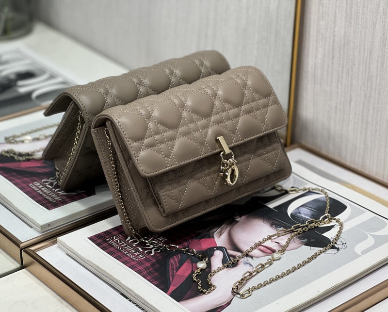 Glami Fashion - DIR Bags - 2197