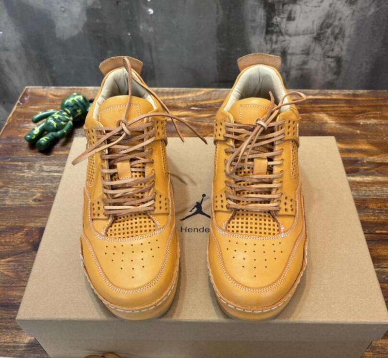 SAMC - NKE Shoes - 842