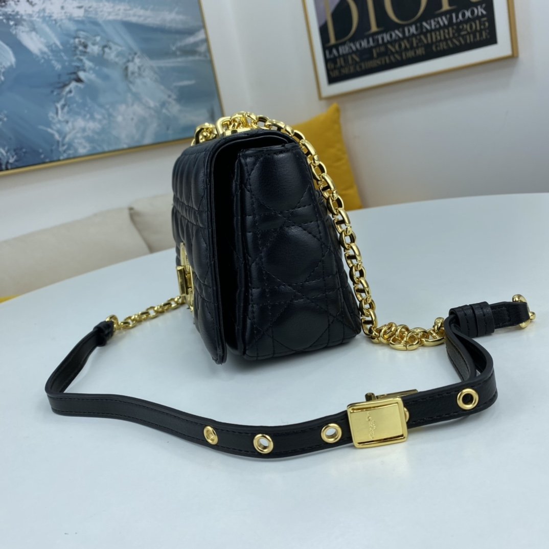 EN - New Arrival Bags DIR 067