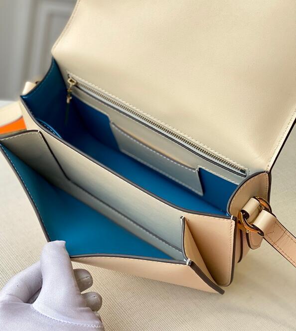 SAMC - LOV Bags - 2986