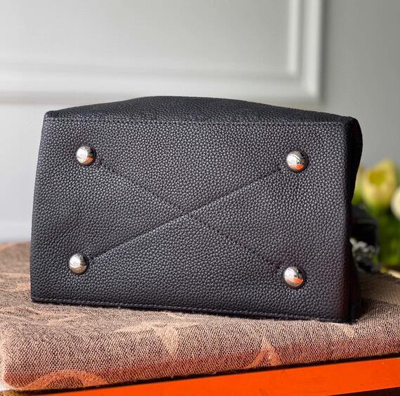SAMC - LOV Bags - 2976