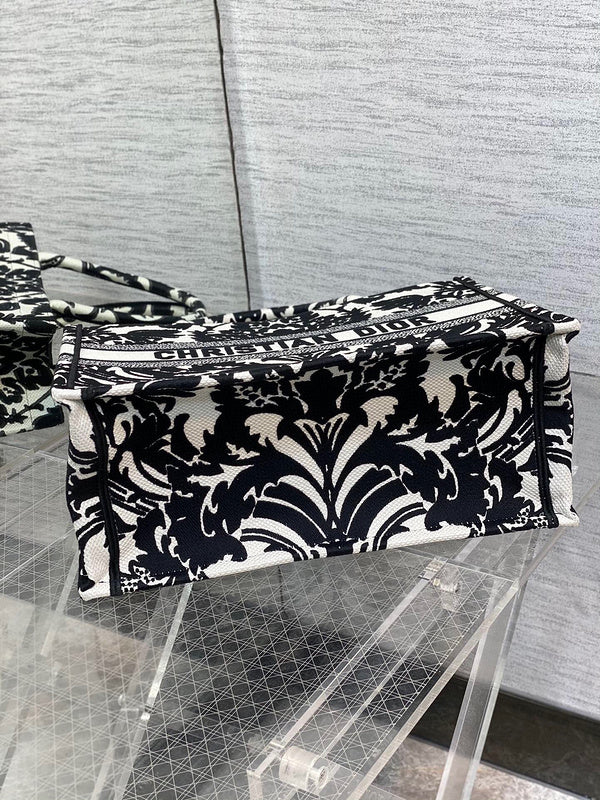 ELE - Dir Bags - 1623