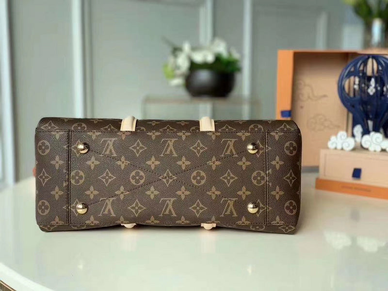 LOV2 Bags - Luxurious Bags  1059