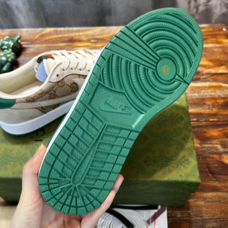 SAMC - NKE Shoes - 857