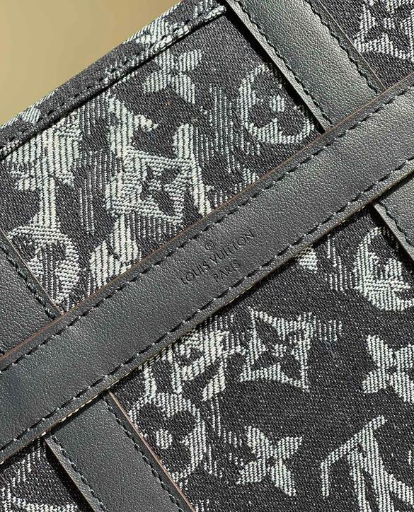 SAMC - LOV Bags - 2582