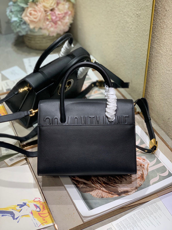 ELE - Dir Bags - 1872