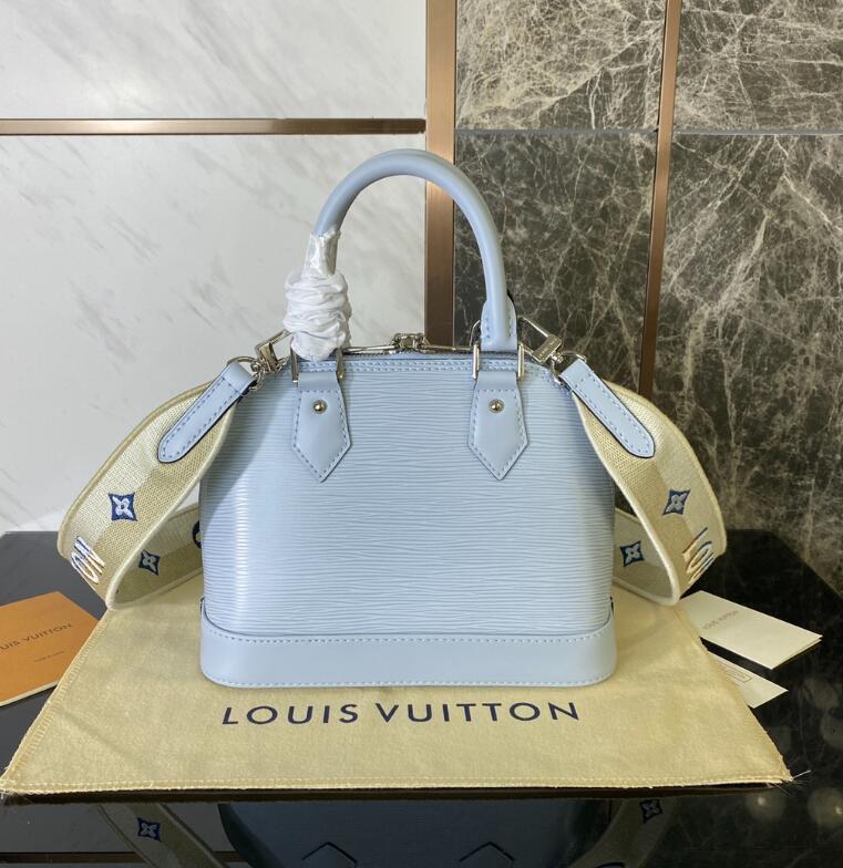 SAMC - LOV Bags - 1456