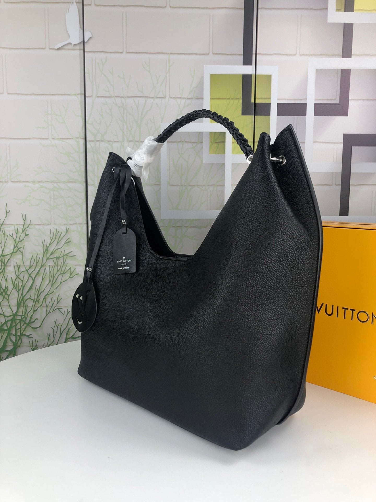 EN - New Arrival Bags LUV 050