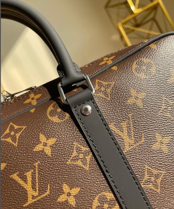 SAMC - LOV Bags - 2555