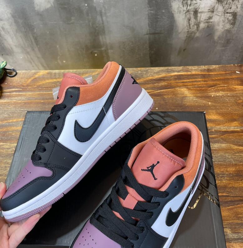 SAMC - NKE Shoes - 268
