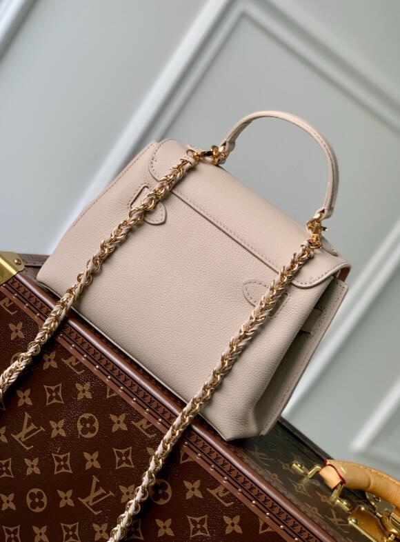 SAMC - LOV Bags - 1110
