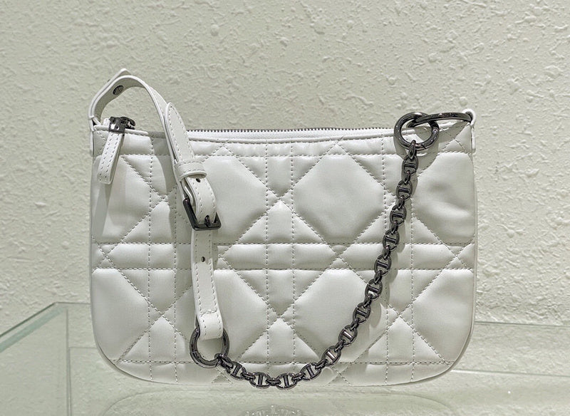 ELE - Dir Bags - 2225