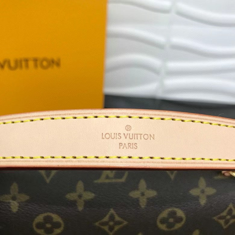 LOV2 Bags - Luxurious Bags  1255