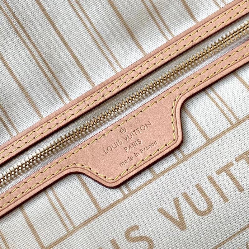 LOV2 Bags - Luxurious Bags  2460