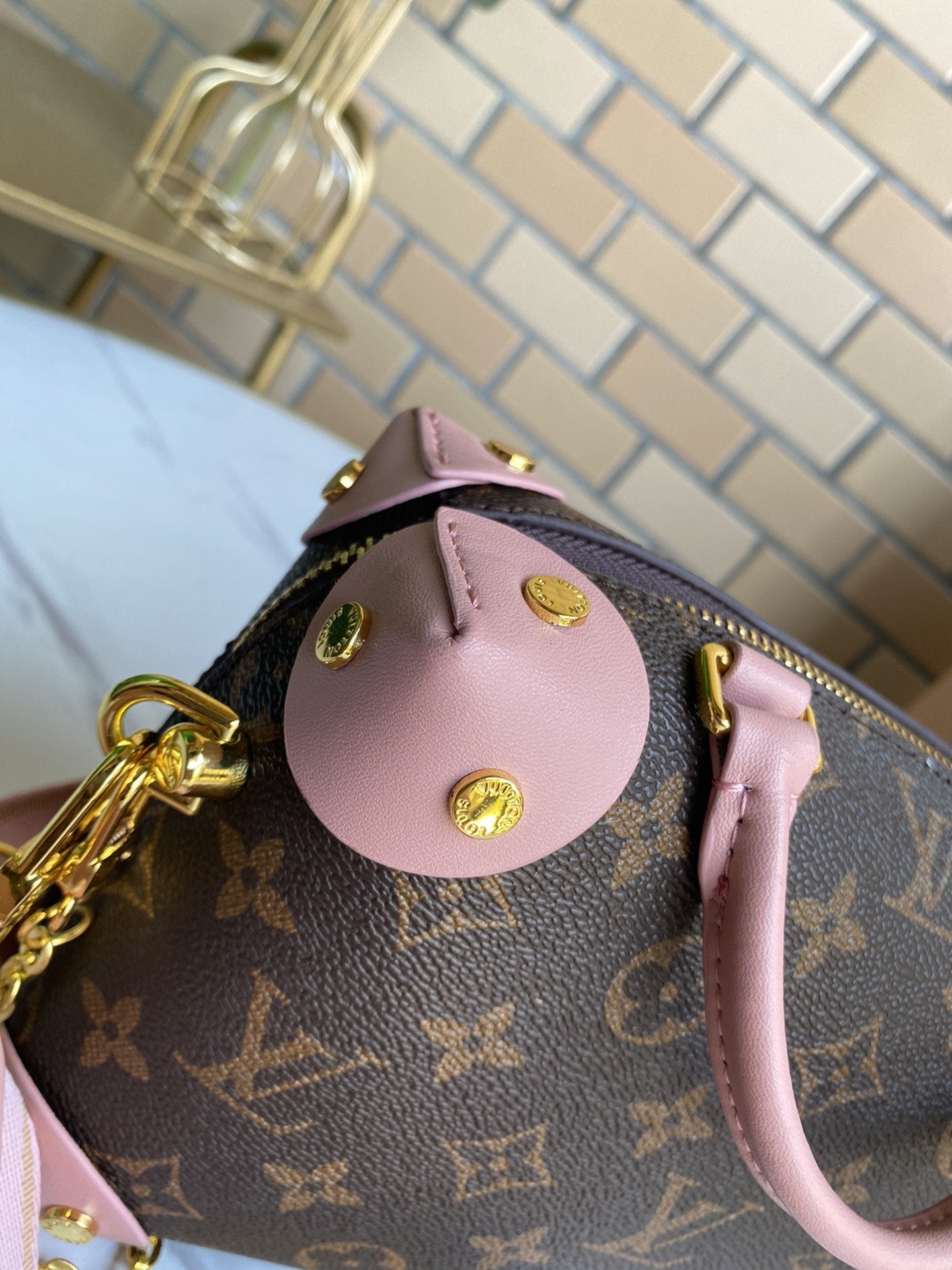EN - New Arrival Bags LUV 107