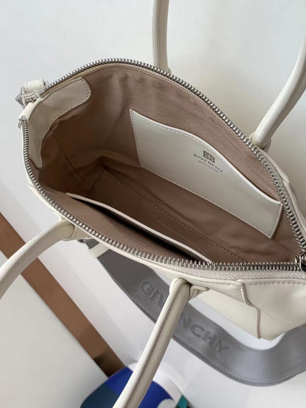 Satchel Bags - Mix2 Items - 152