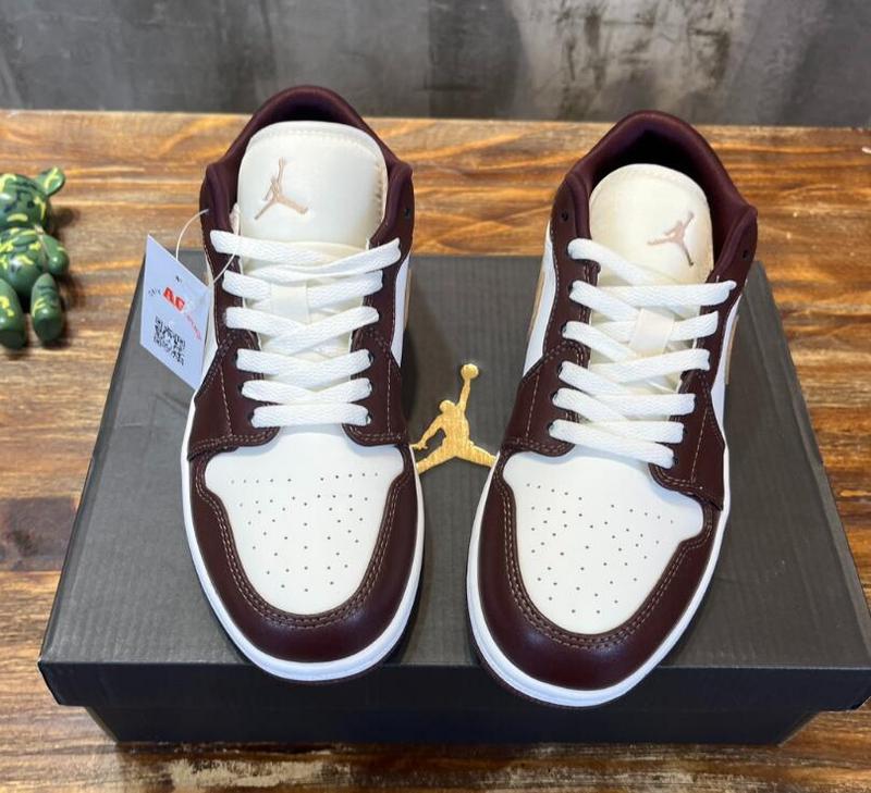 SAMC - NKE Shoes - 605
