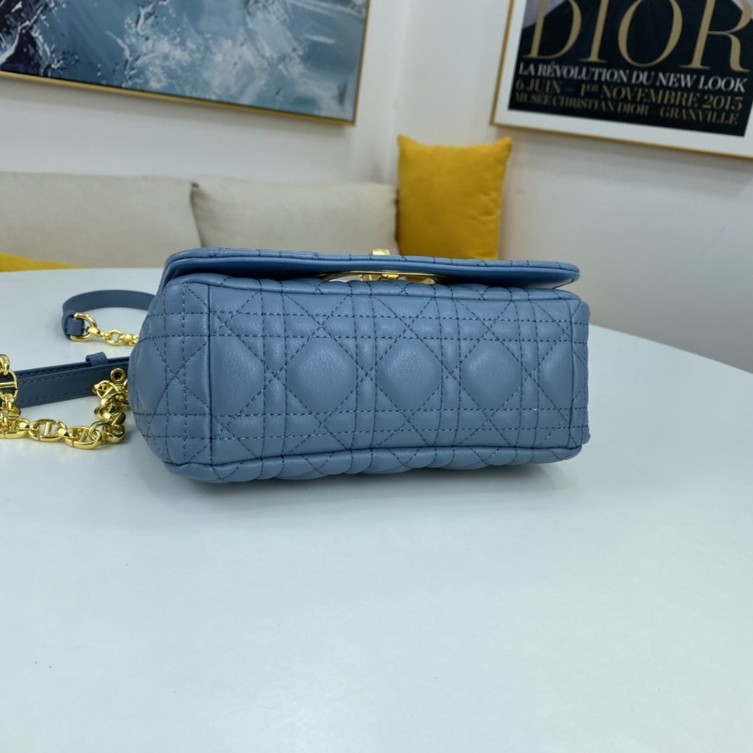 EN - New Arrival Bags DIR 065