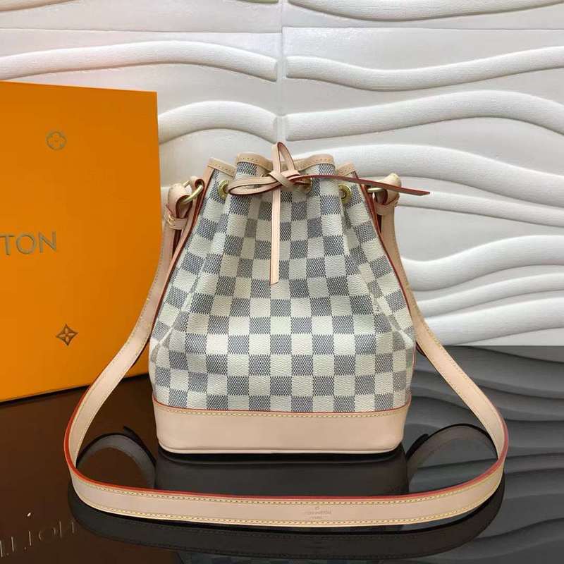 LOV2 Bags - Luxurious Bags  1095