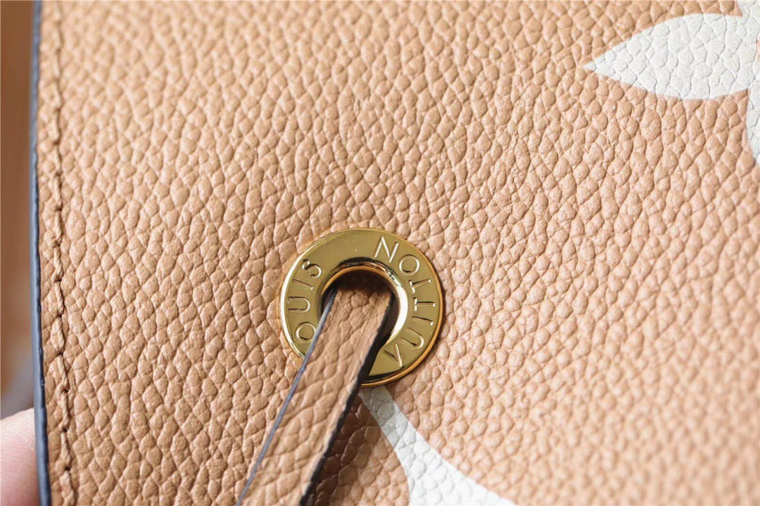 LV NeoNoe MM Monogram Empreinte Arizona Beige / Cream For Women, WomenÃ¢â‚¬â„¢s Handbags 10.2in/26cm LV M45808