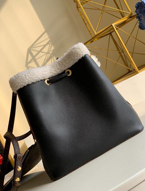 SAMC - LOV Bags - 2602