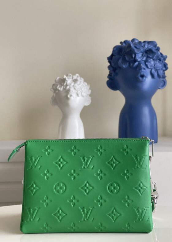SAMC - LOV Bags - 2040