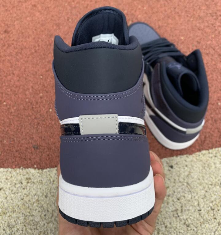 SAMC - NKE Shoes - 1579
