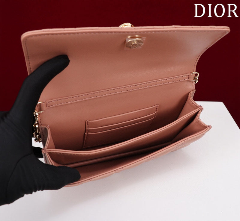 ELE - Dir Bags - 775