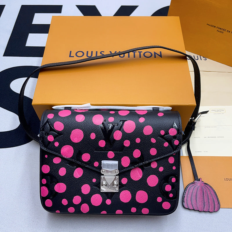 ELE - LUV Bags - 439