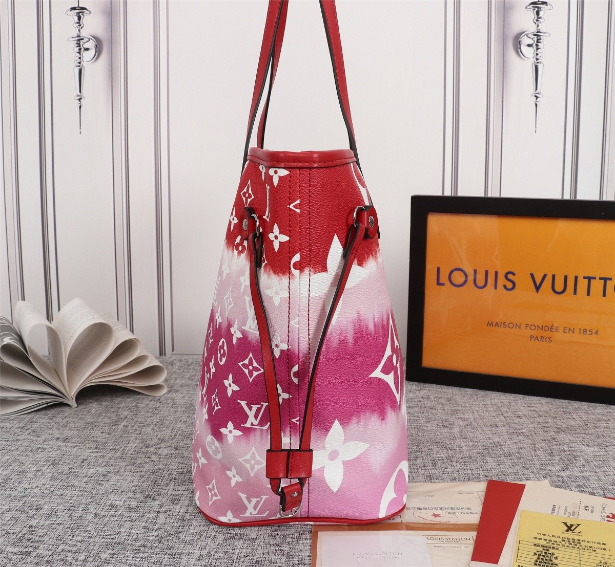 EN - New Arrival Bags LUV 263