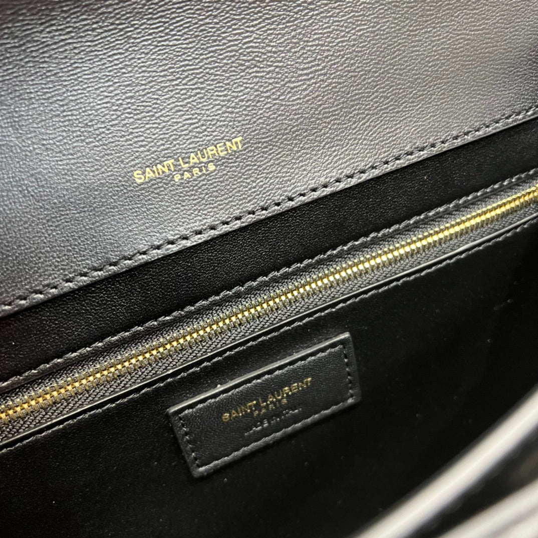 GLAMI Gaby Satchel Bag In Black With Gold Toned Hardware For Women 10.2in/26cm YSl 695724DZEUW1000