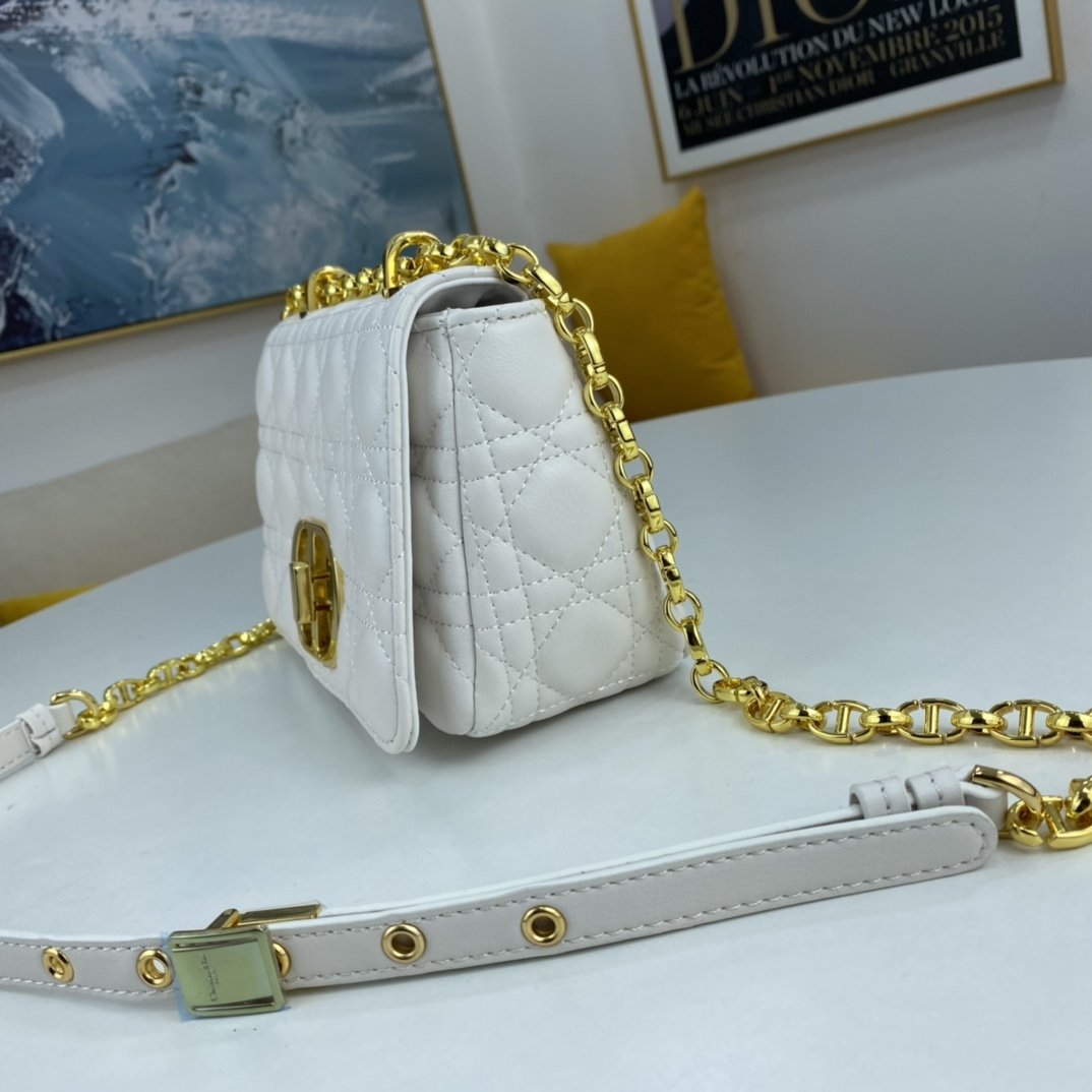 EN - New Arrival Bags DIR 070