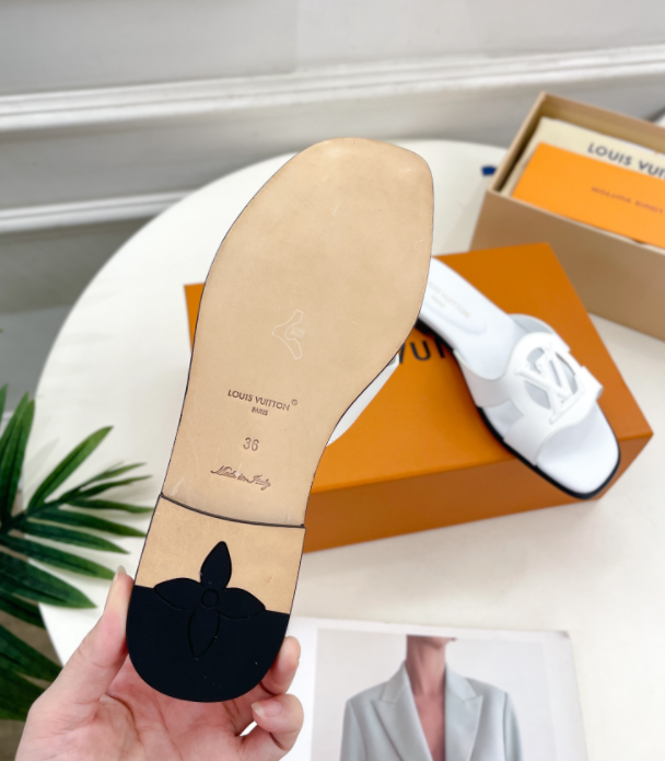 SAMC - LOV Women Shoes - 107